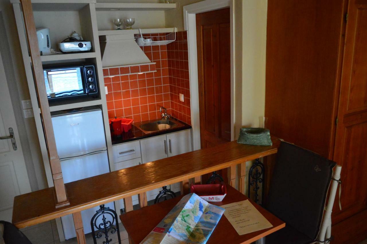 Vanessa Studios Poros  Extérieur photo
