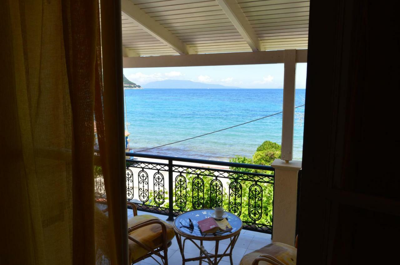 Vanessa Studios Poros  Extérieur photo