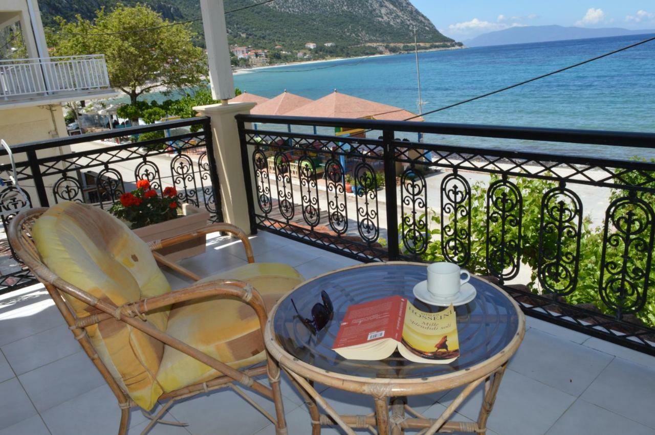 Vanessa Studios Poros  Extérieur photo