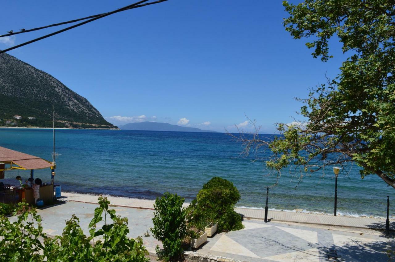 Vanessa Studios Poros  Extérieur photo